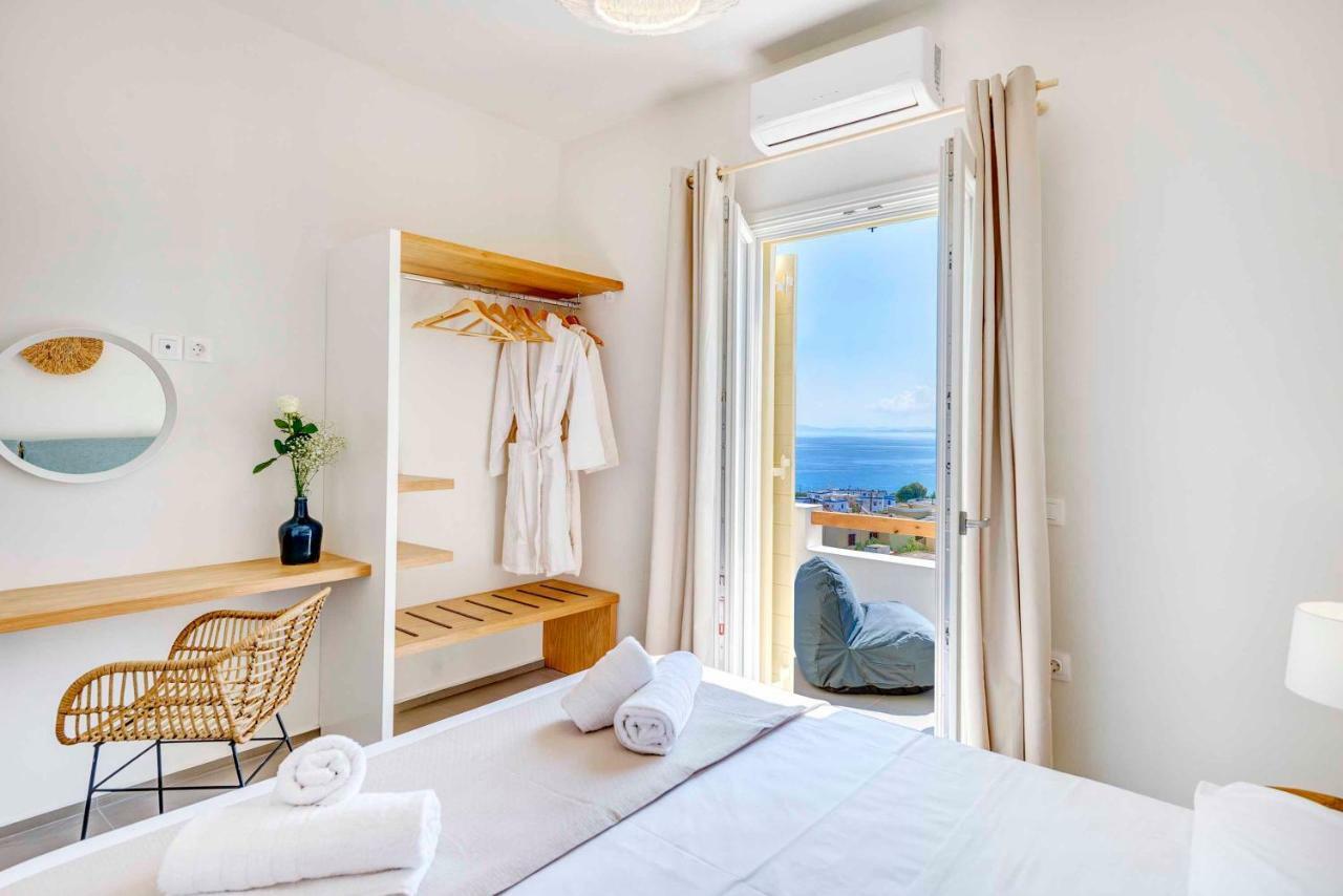 Villa Alba In Syros With Private Jacuzzi Azolimnos Exterior photo