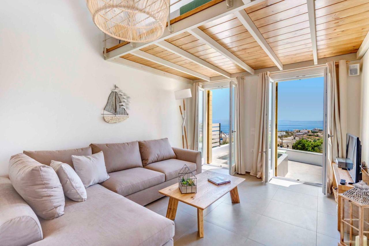 Villa Alba In Syros With Private Jacuzzi Azolimnos Exterior photo